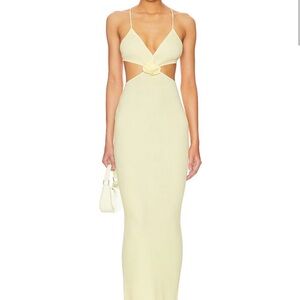 Chic Backless Cream Dress